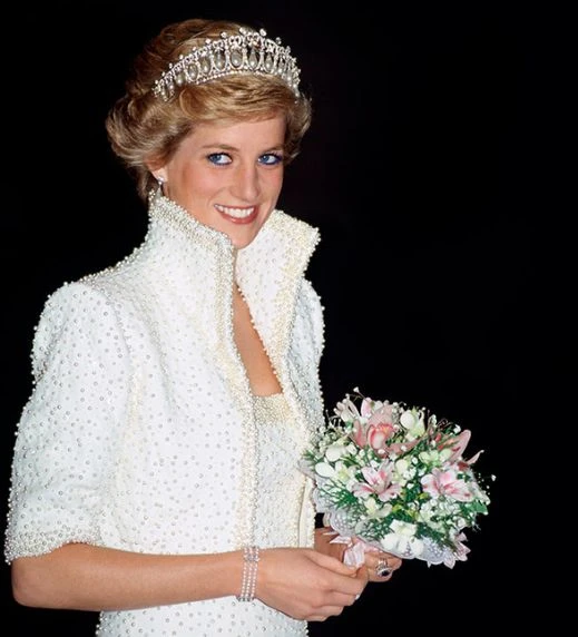 Queen Mary's Lover's Knot Tiara (Princess Diana Tiara)
